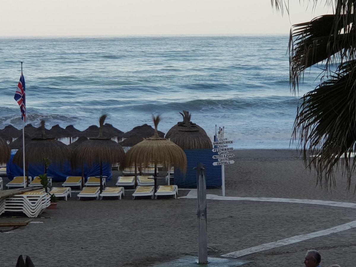 טורמולינוס Lujoso Estudio Frontal Al Mar מראה חיצוני תמונה
